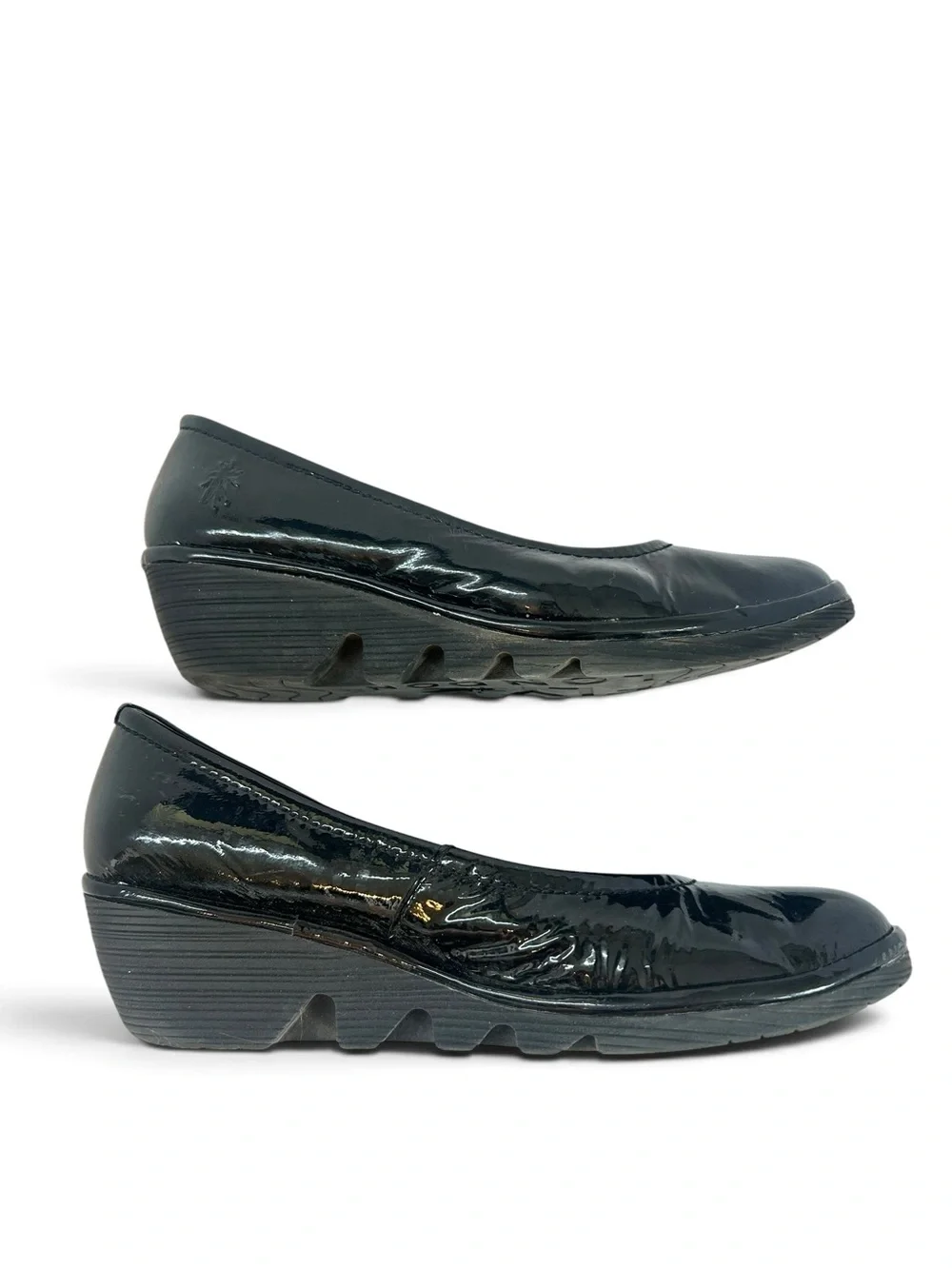 FLY London Yoni Wedge Pump  Black Patent Leather Slip in Size 38 US 7.5-8